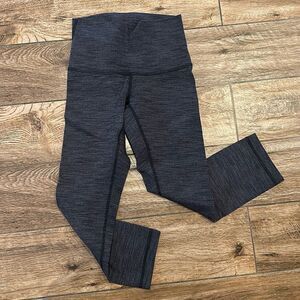 🌟 Lululemon High-Rise Cropped Wonder Under Leggings - Size 4